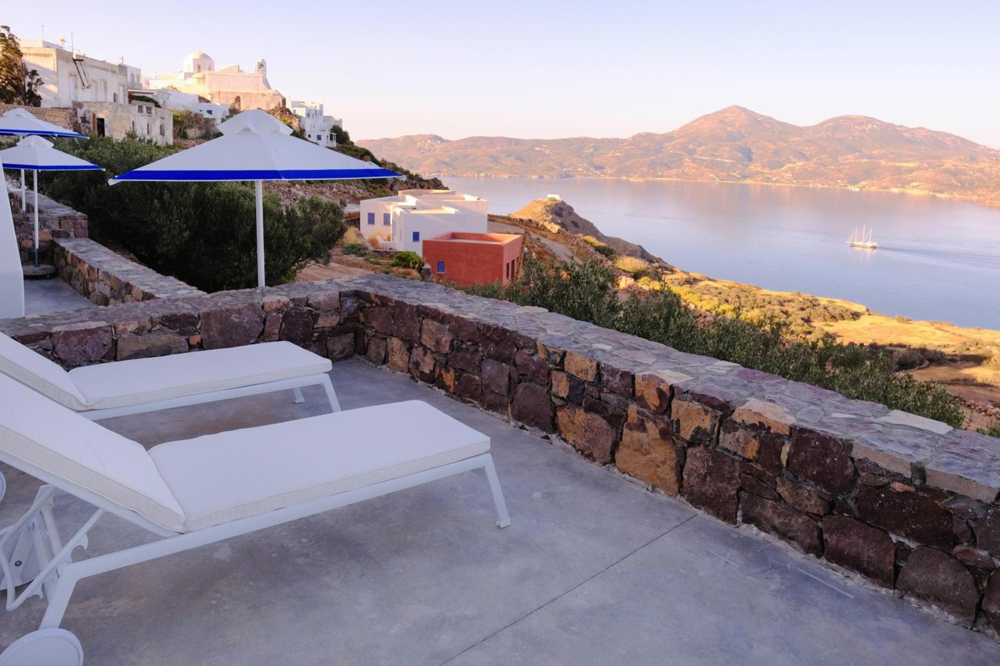 Odyssey Rock Milos Sunset Suites Plaka  Eksteriør bilde