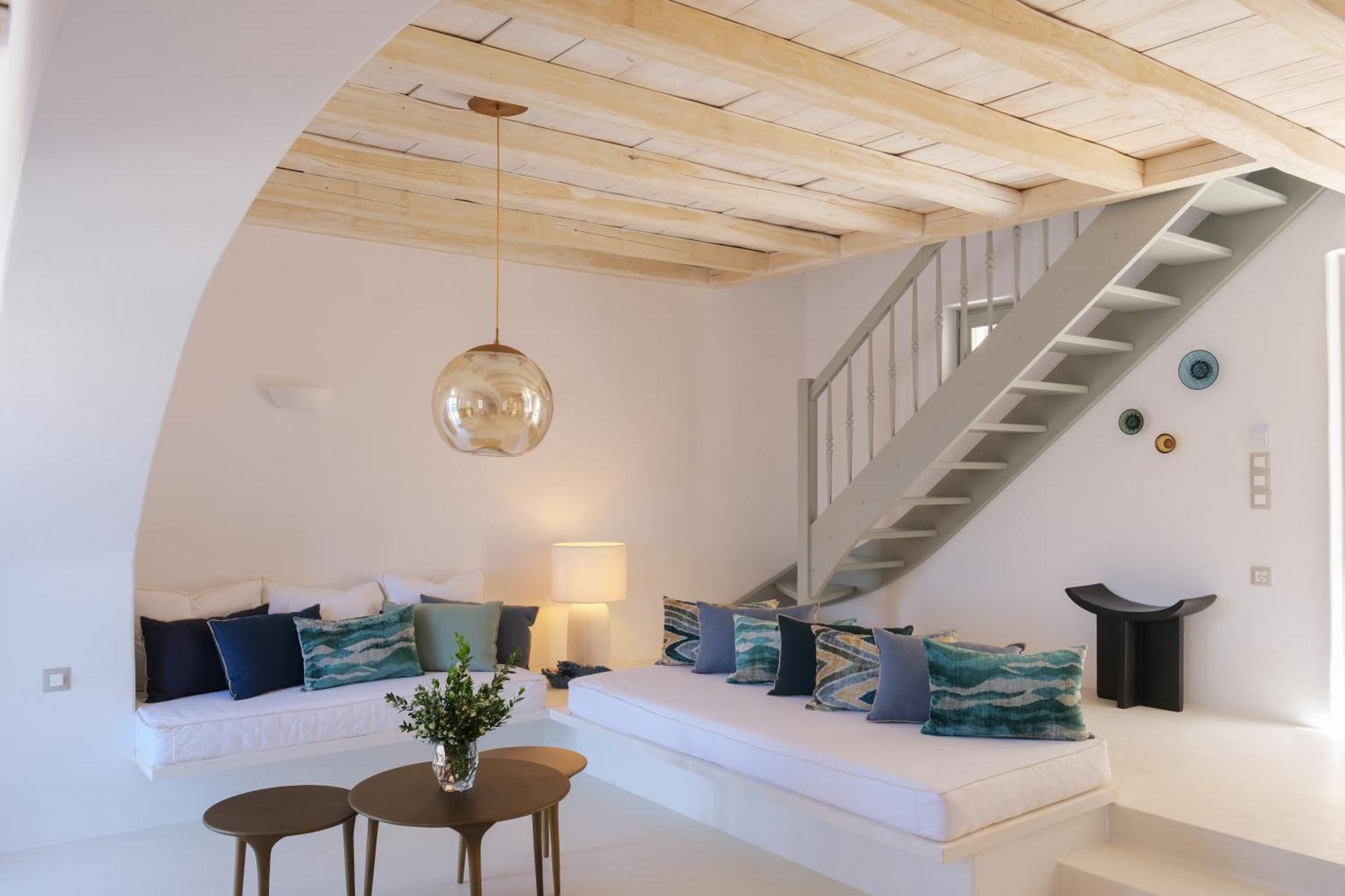 Odyssey Rock Milos Sunset Suites Plaka  Rom bilde