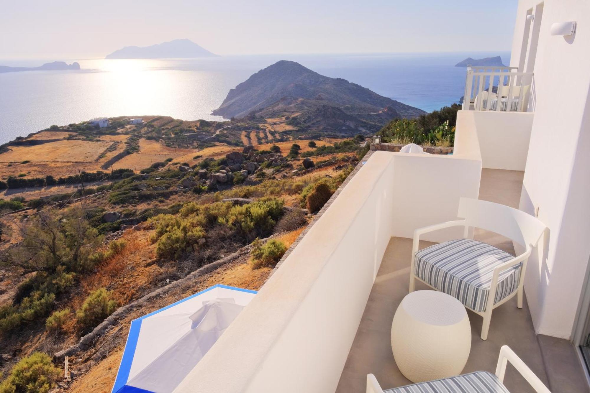 Odyssey Rock Milos Sunset Suites Plaka  Rom bilde