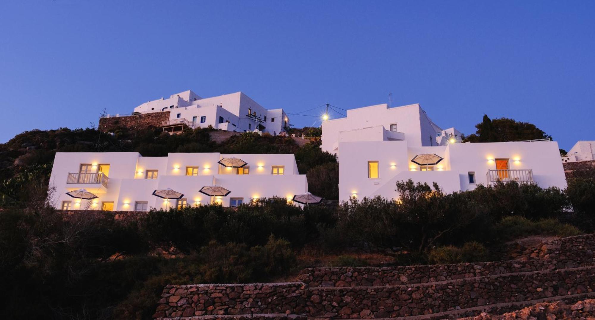 Odyssey Rock Milos Sunset Suites Plaka  Eksteriør bilde